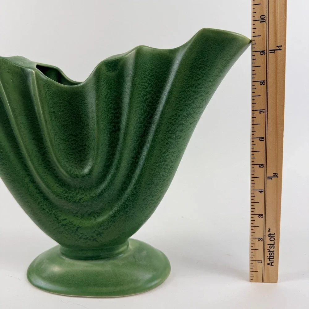 Camark sculptural fan